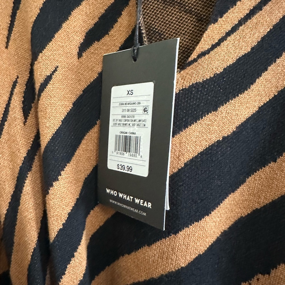 Who What Wear Animal Print 3/4 Sleeve Intarsia Sweater Dress XS NWT - Picture 5 of 5